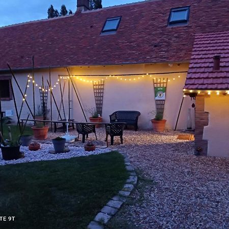 Sauna & Double Jacuzzi Interieur Et Sous Les Etoiles 1H30 Paris Ladon Exteriér fotografie