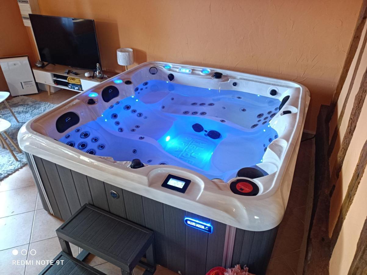 Sauna & Double Jacuzzi Interieur Et Sous Les Etoiles 1H30 Paris Ladon Exteriér fotografie